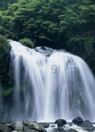 下水道井盖用竹签代替钢筋？官方：已介入调查